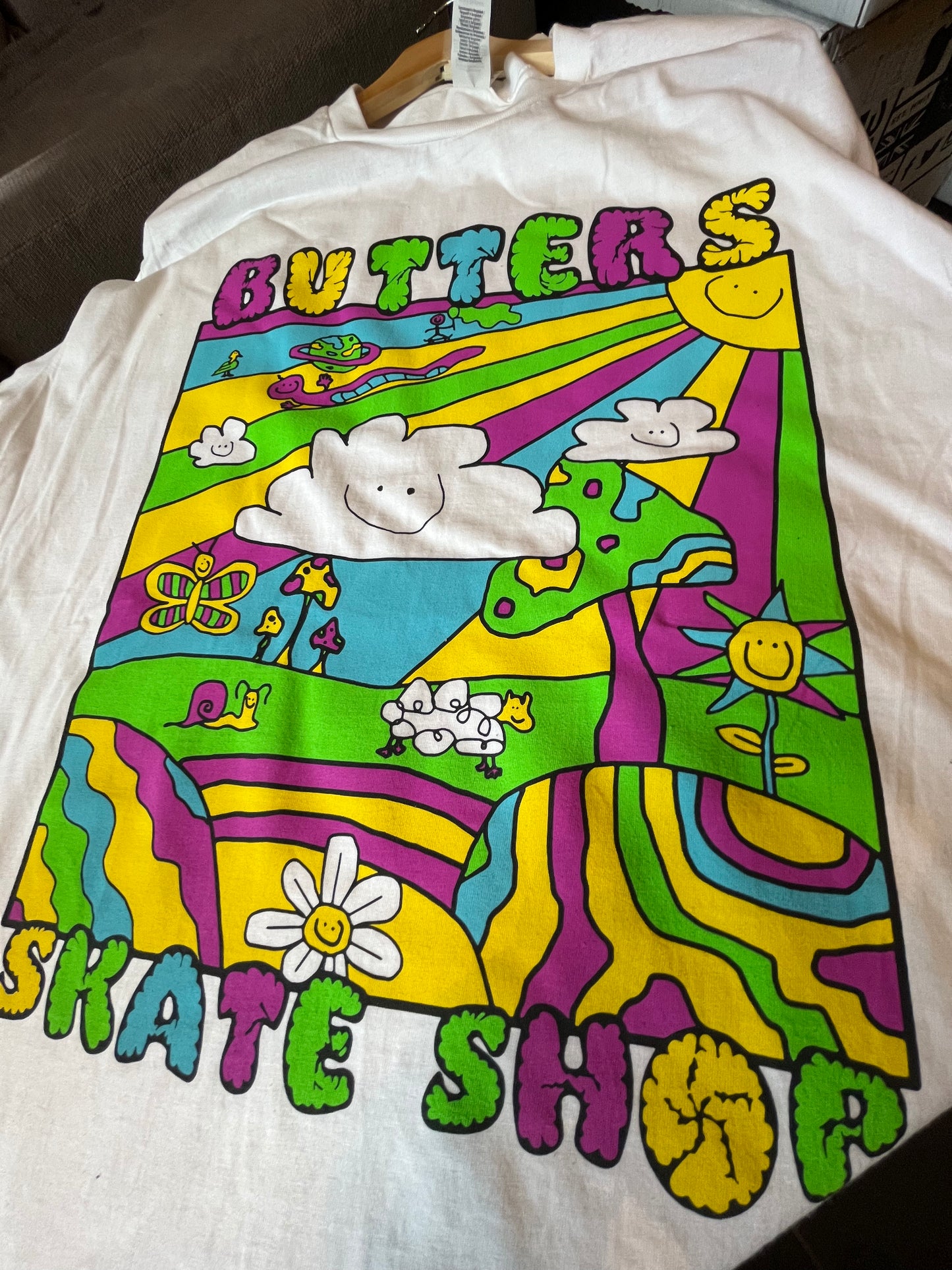Butters Hippy Tee White